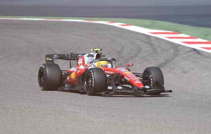 La Ferrari di Lewis Hamilton in pista