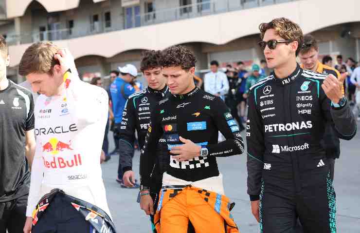 Verstappen con Norris e Russell