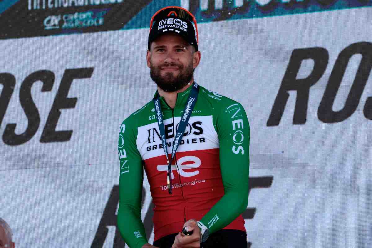 Filippo Ganna con la maglia tricolore