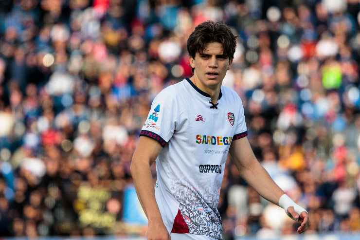 Marco Palestra con la maglia del Cagliari