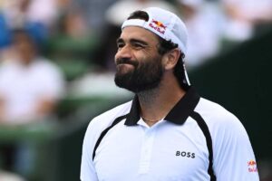 Matteo Berrettini fa una smorfia