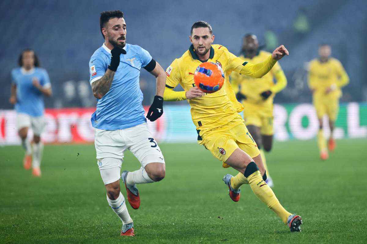 Mario Gila con Rabiot in Lazio-Milan