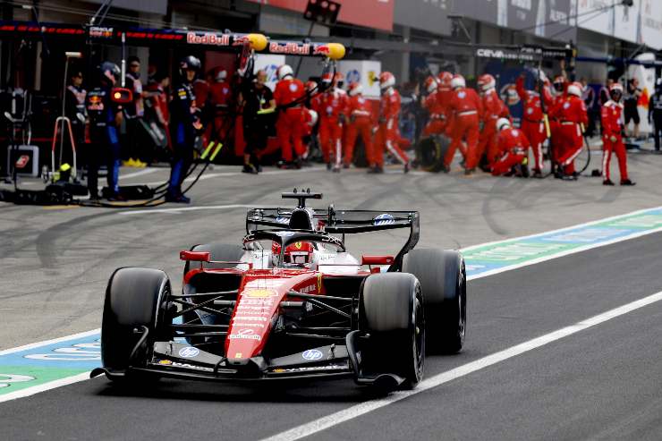 La Ferrari di Leclerc