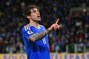 Sandro Tonali con la maglia dell'Italia