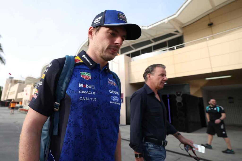 Max Verstappen con lo sguardo cupo